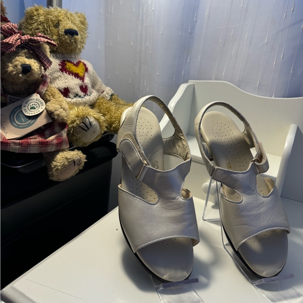 SAS TRIPAD COMFORT.FROM SMOKE,PETS FREE 🏡GOOD CONDITION AND GOOD QUALITY!?💞